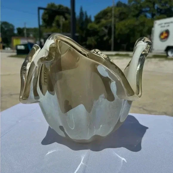 Murano Venetian Hand Blown Art Glass Bowl White Crystal - Picture 4 of 9